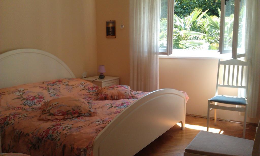 Apartment Perisa Ловран Екстериор снимка